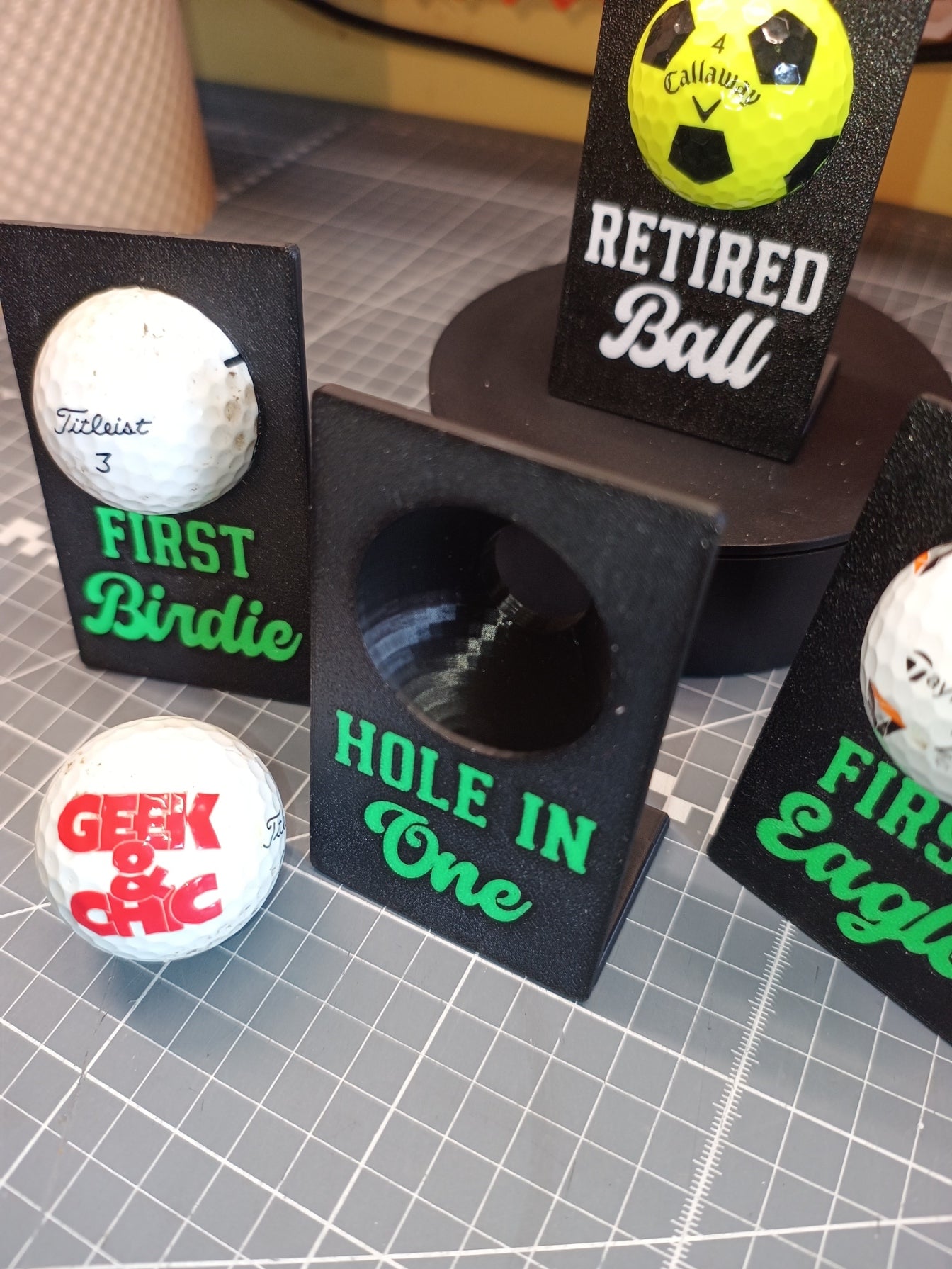Golf Ball Stand