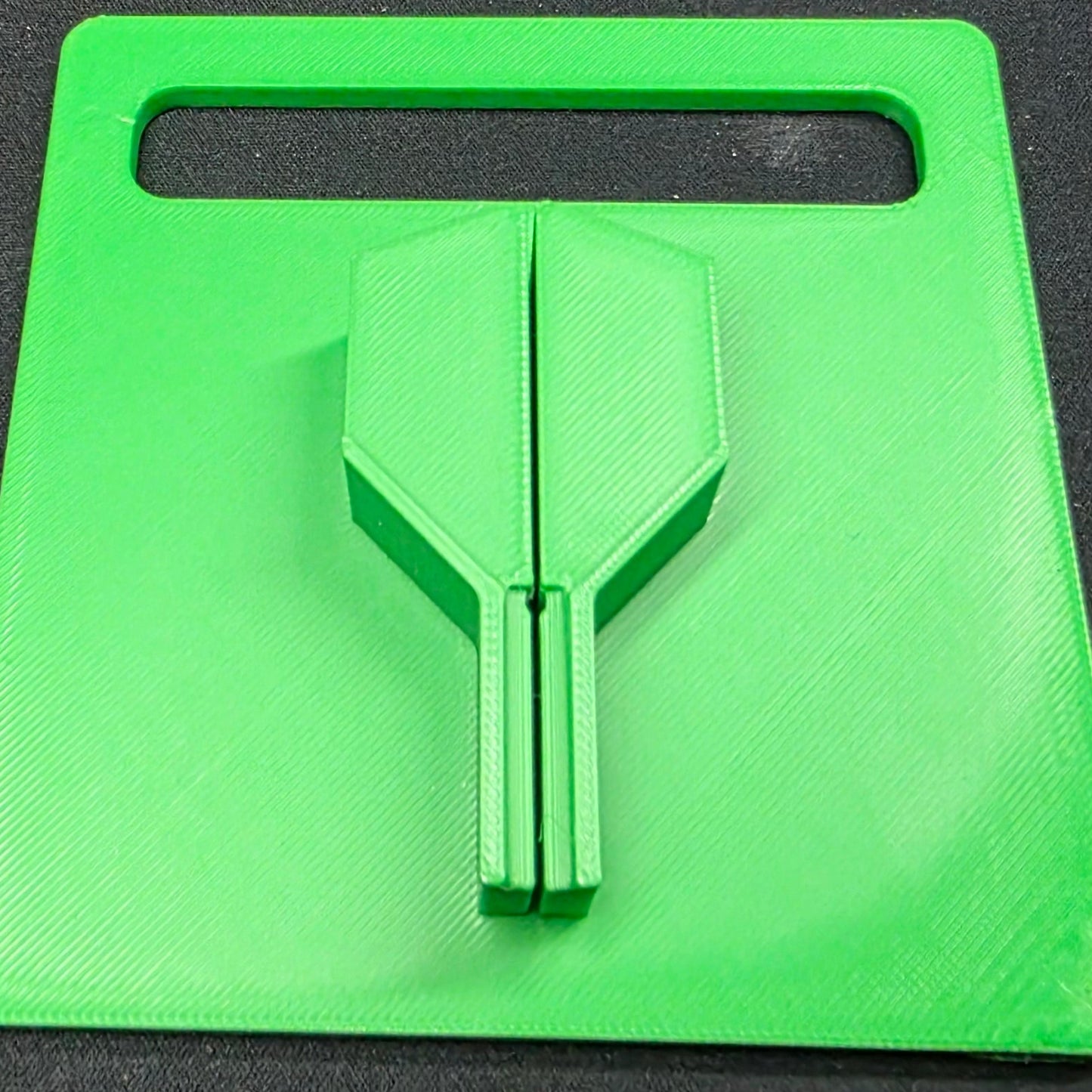 X TOOL F1/2 K FLEX DART FLIGHT JIG